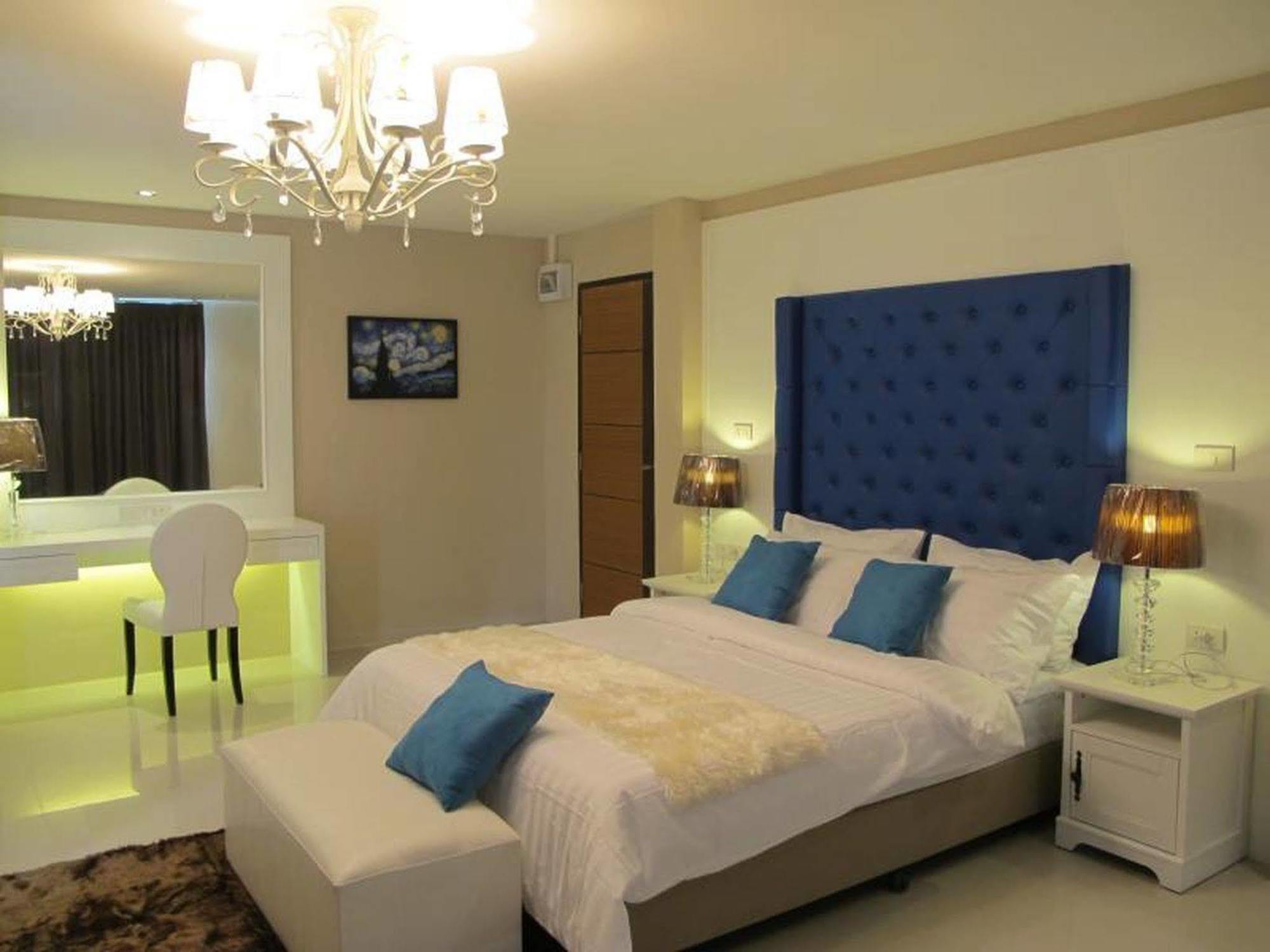 โรงแรมอินจัน Inn-Chan Chanthaburi Exteriör bild